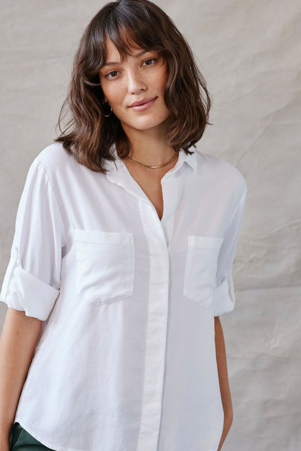 Bella Dahl Split Back Button Shirt in White