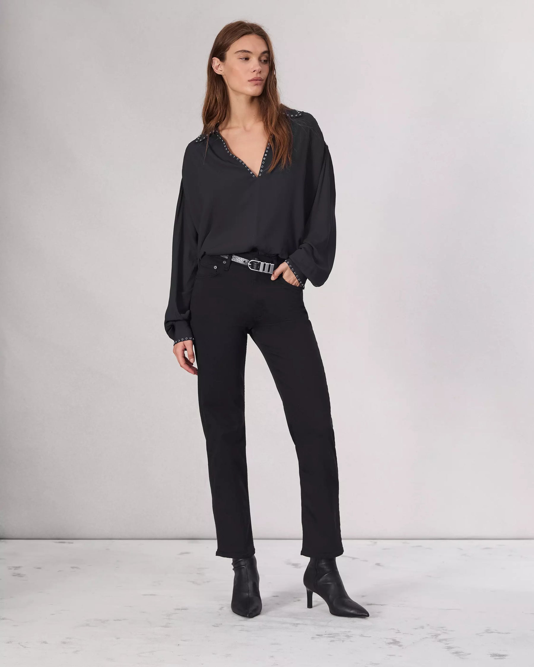 Rag & Bone Flexi Harlow Mid Rise Ankle Straight in Black