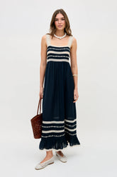 sleeveless dresses