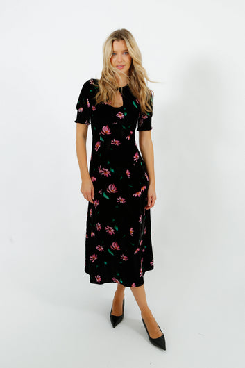Primrose Park Dani Dress in Blurred Floral