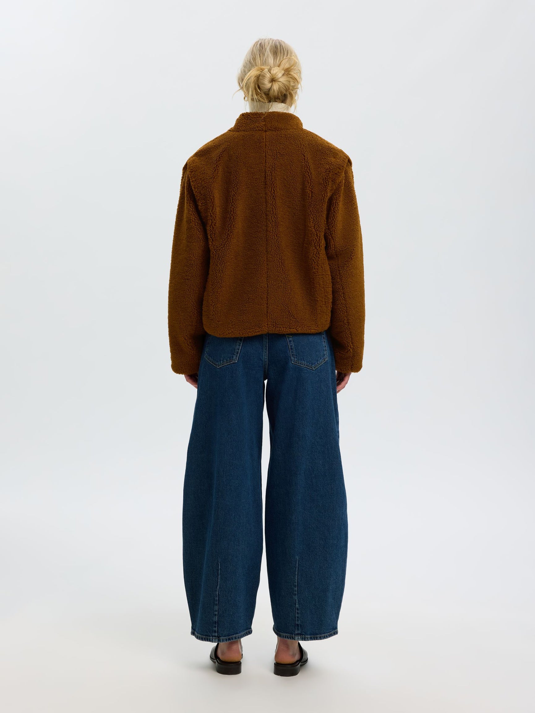 SELECTED Isabel Teddy Jacket - Monks Robe